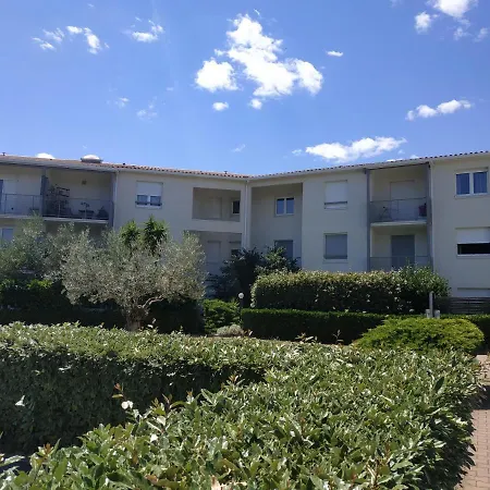 Apartment Rez De Jardin Avec Entre La Et Montpellier 10mn *