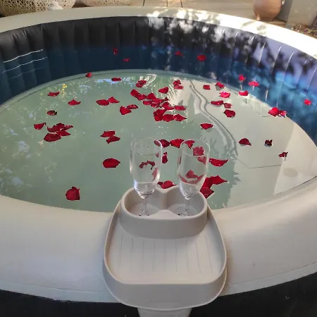 Rez De Jardin Avec Jaccuzzi Entre La Et Montpellier 10mn Lejlighed
