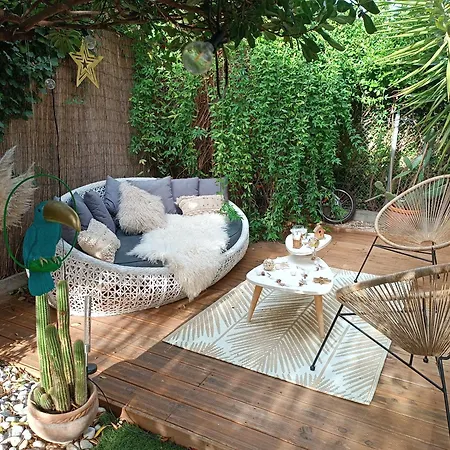 Lejlighed Rez De Jardin Avec Jaccuzzi Entre La Et Montpellier 10mn